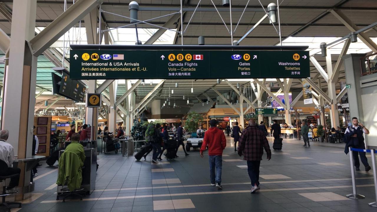 Richmond Vancouver Airport Comfy Home Eksteriør billede